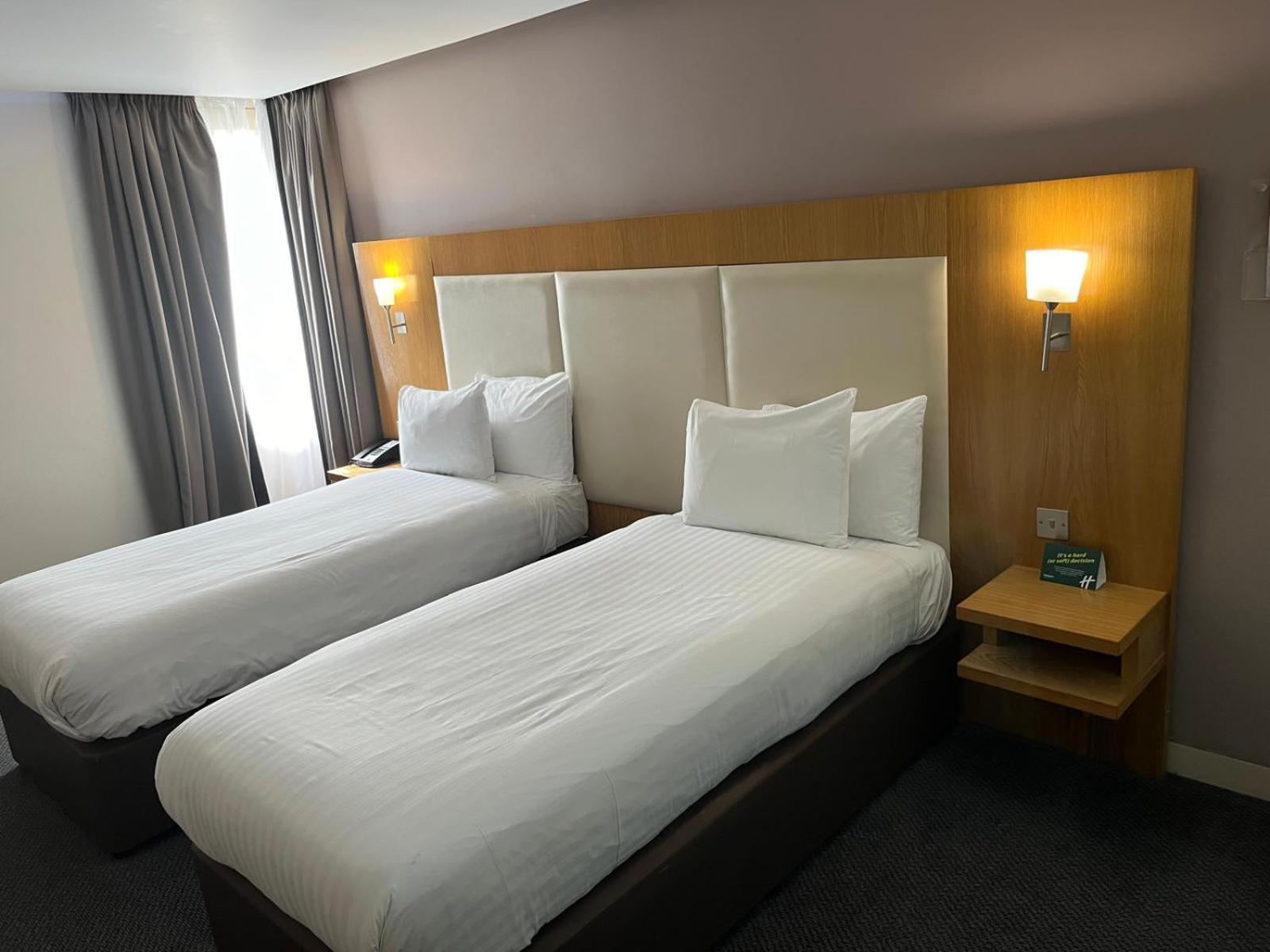 Hotel By Ihg 4*